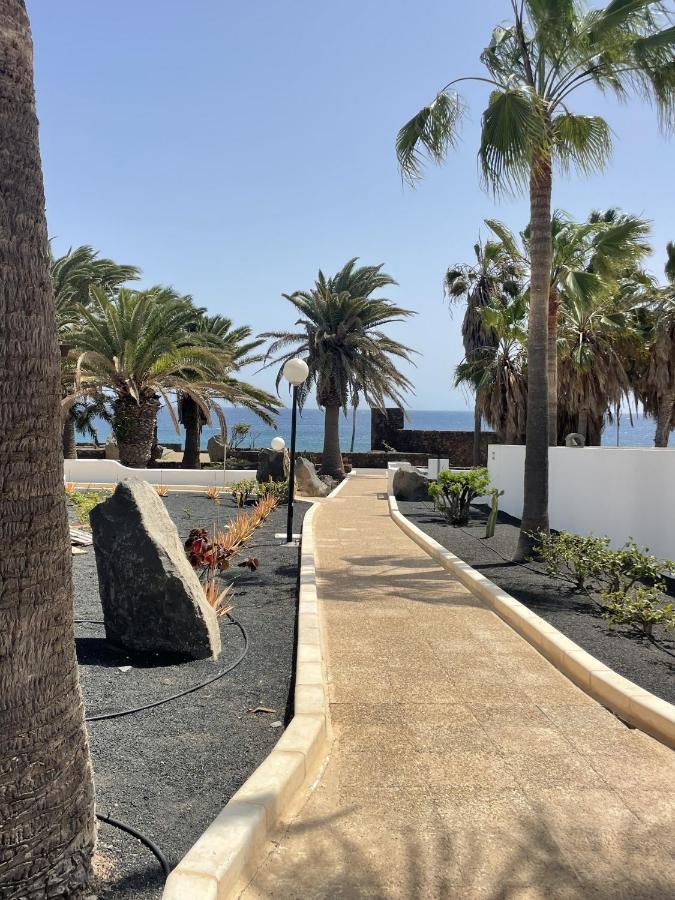 Casahost Bastian Beach Costa Teguise Extérieur photo